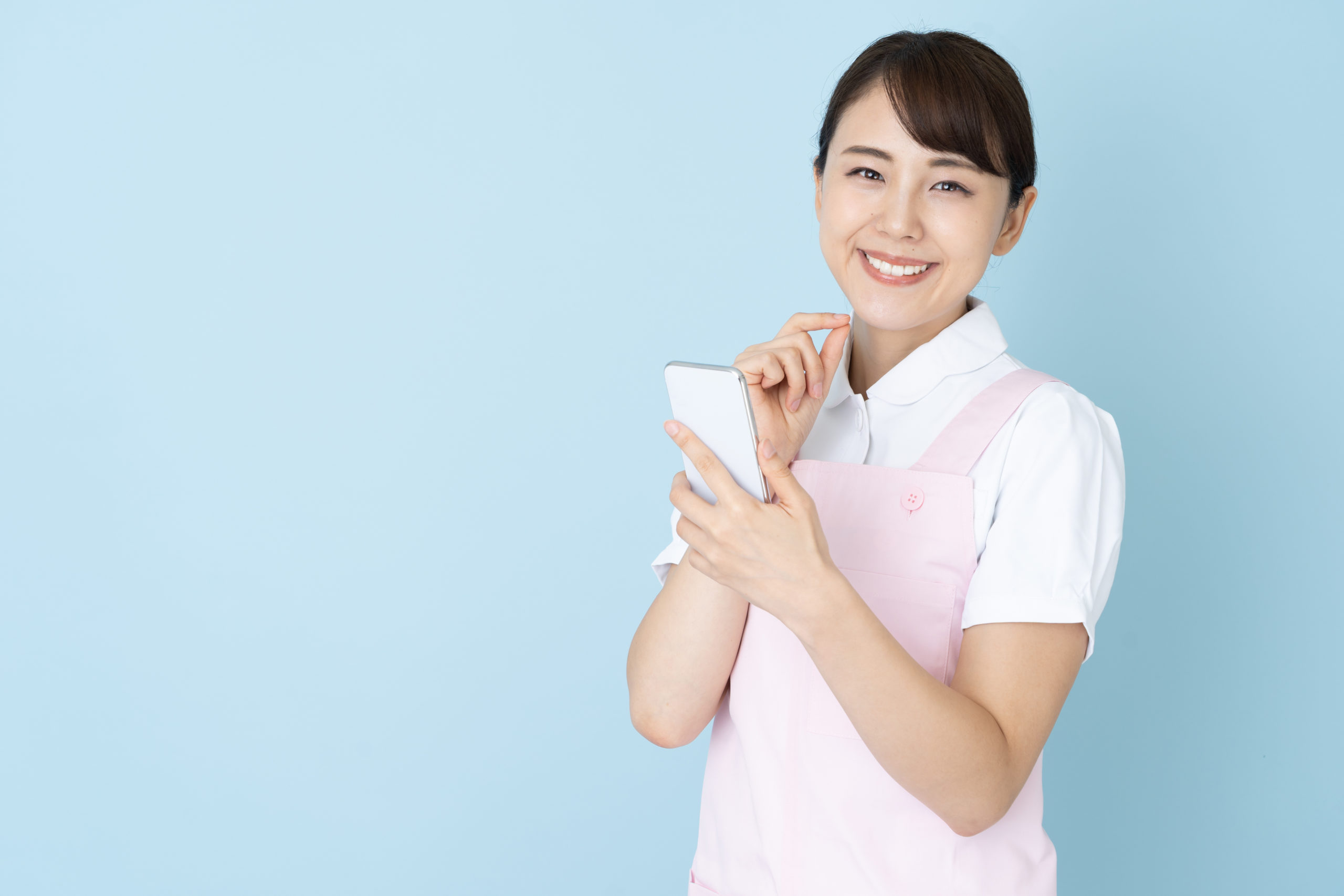 笑顔の介護職